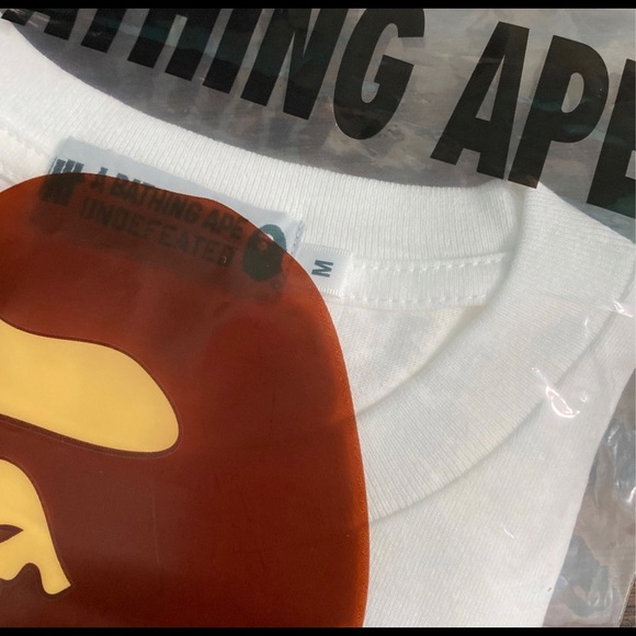 DS Bape x Undefeated College Tee - Medium - Picture 4 of 5